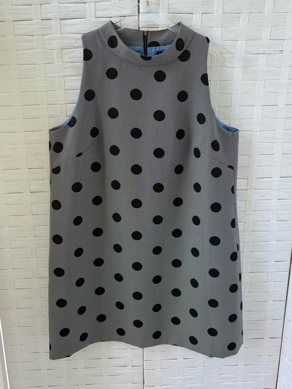 Tahari-Levine Sz 14 Sleeveless Black White Polka Dot Shift Dress Lined Back Zip